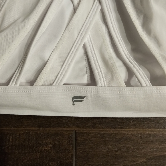 New with Tags Fabletics White Faye High Impact Sports Bra sz xl - Picture 3 of 5
